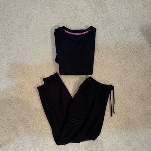 HeartSoul scrub set. Pants size L. Top size M